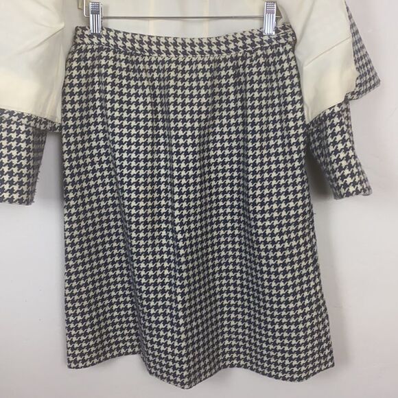 Joseph Magnin Vintage Suit - Picture 8 of 14